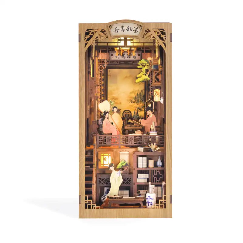 Diorama en bois illuminé d’une scène traditionnelle chinoise.