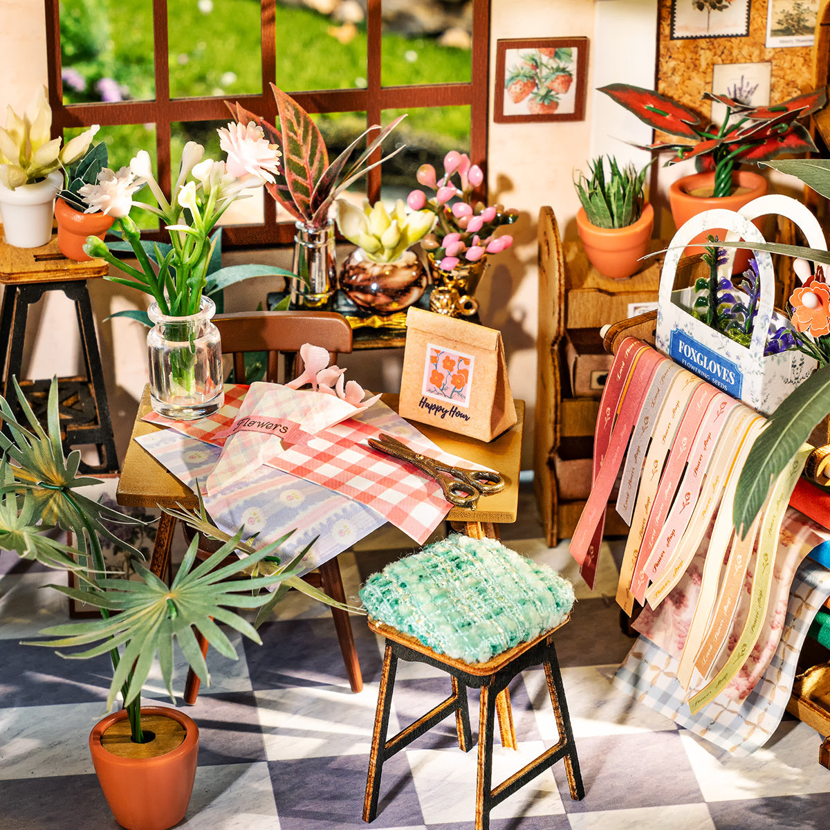Intérieur d’un magasin de fleurs miniature avec fournitures d’artisanat