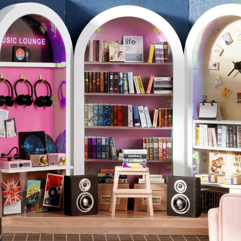 Maison Miniature Café Littéraire
