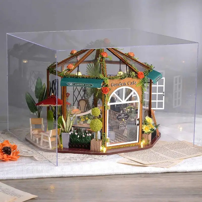 Maison Miniature Garden Café