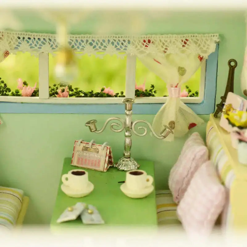 Maison Miniature Voyage dans le temps